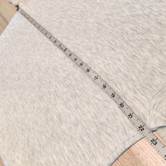 Varley Betsy Sweatshirt Womens M Gray Cowl Performance Stretch Comfy Cozy Soft - Picture 12 of 13